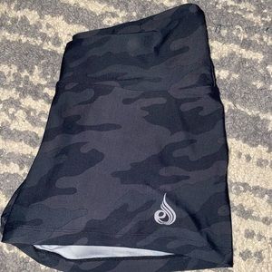 Ryderwear size large workout shorts